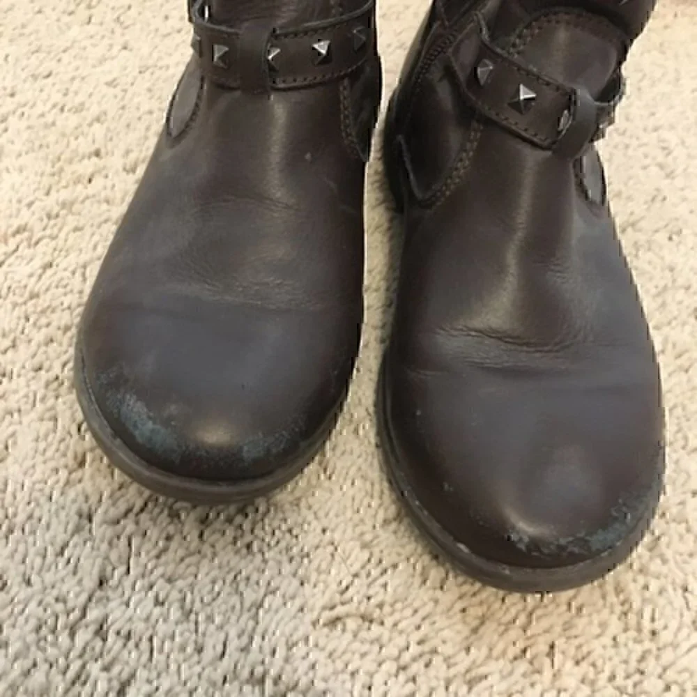 Girls Old Soles brown leather boots size EU 35
